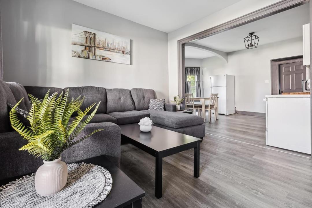 Spacious 6Br 2Ba Minutes For The Falls & Casino Niagarawatervallen Buitenkant foto