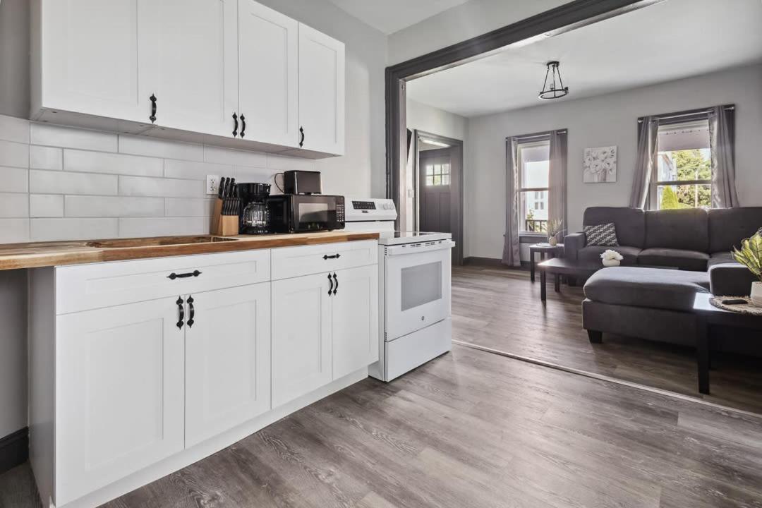 Spacious 6Br 2Ba Minutes For The Falls & Casino Niagarawatervallen Buitenkant foto